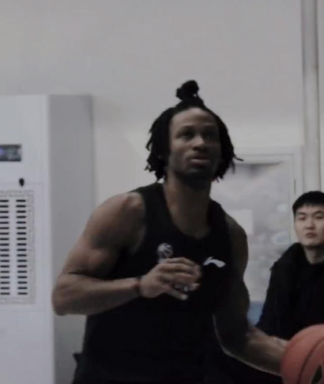 2026-03-09 《飞驰人生3》破20亿，7年沉淀爆发了！